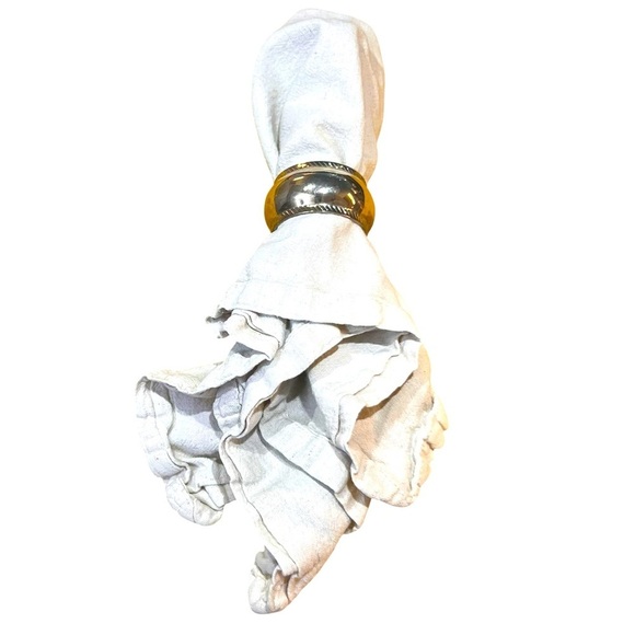 Vintage Silverplate Napkin Rings 12 pc. Hammered Barrel shape - Picture 1 of 7